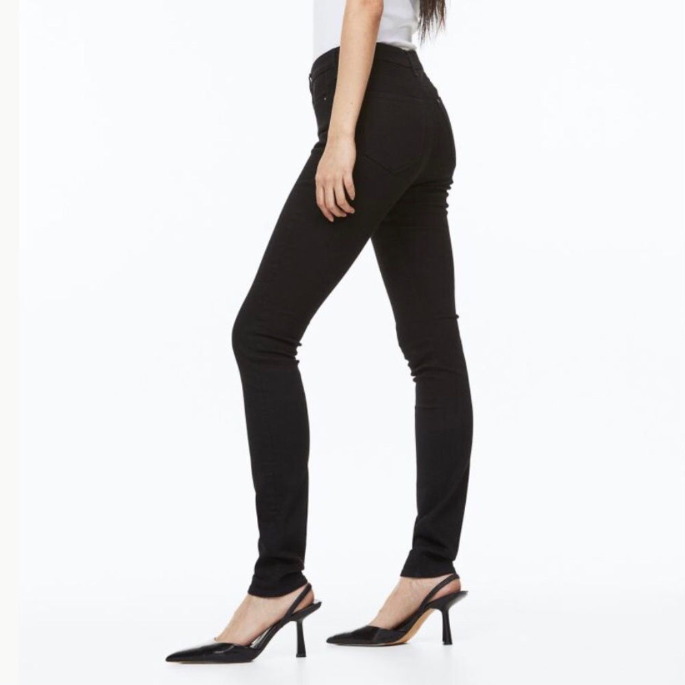 Skinny Jeans - Picture 3 of 9